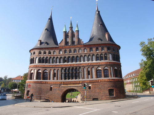 This is the other (inward) side of the L&uuml;beck city gate.